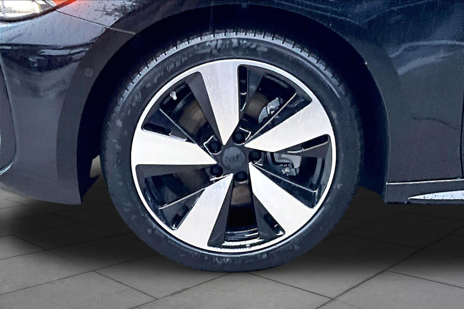New 2026 Mythos Black me Audi Prestige image 11
