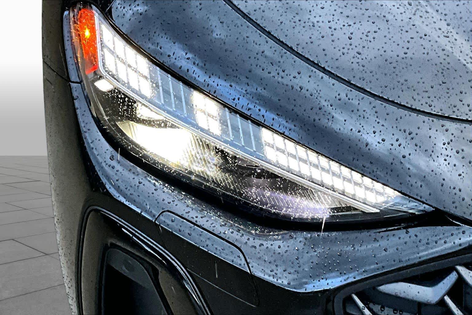 New 2026 Mythos Black me Audi Prestige image 13