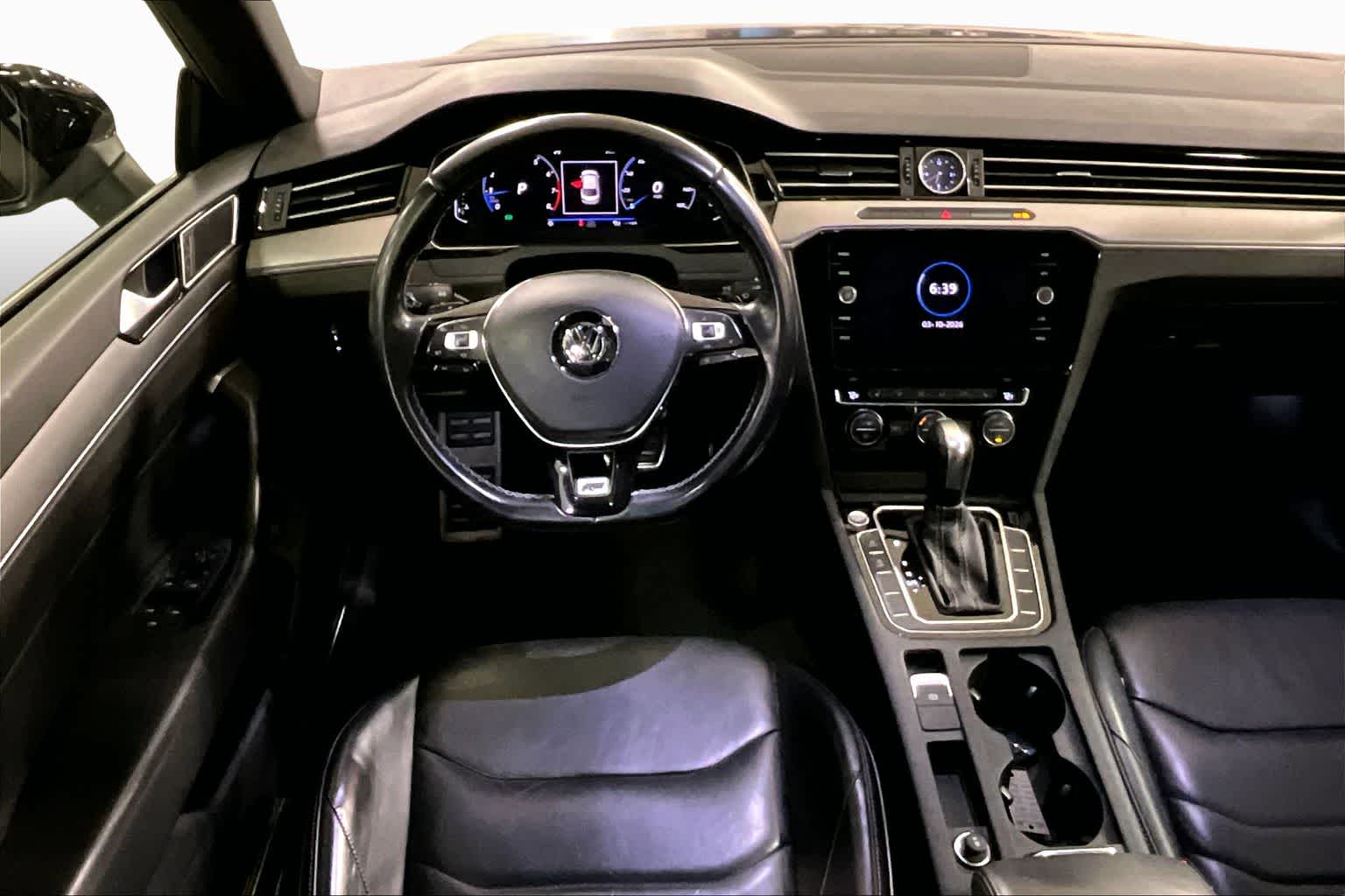 View vehicle photo 6