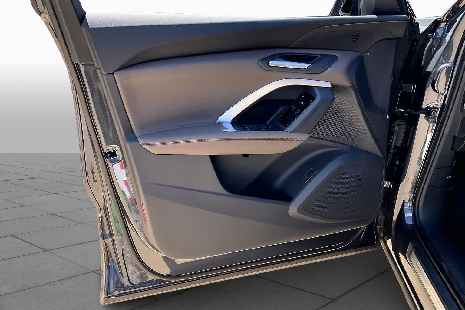 New 2026 Tambora Gray me Audi Premium image 10