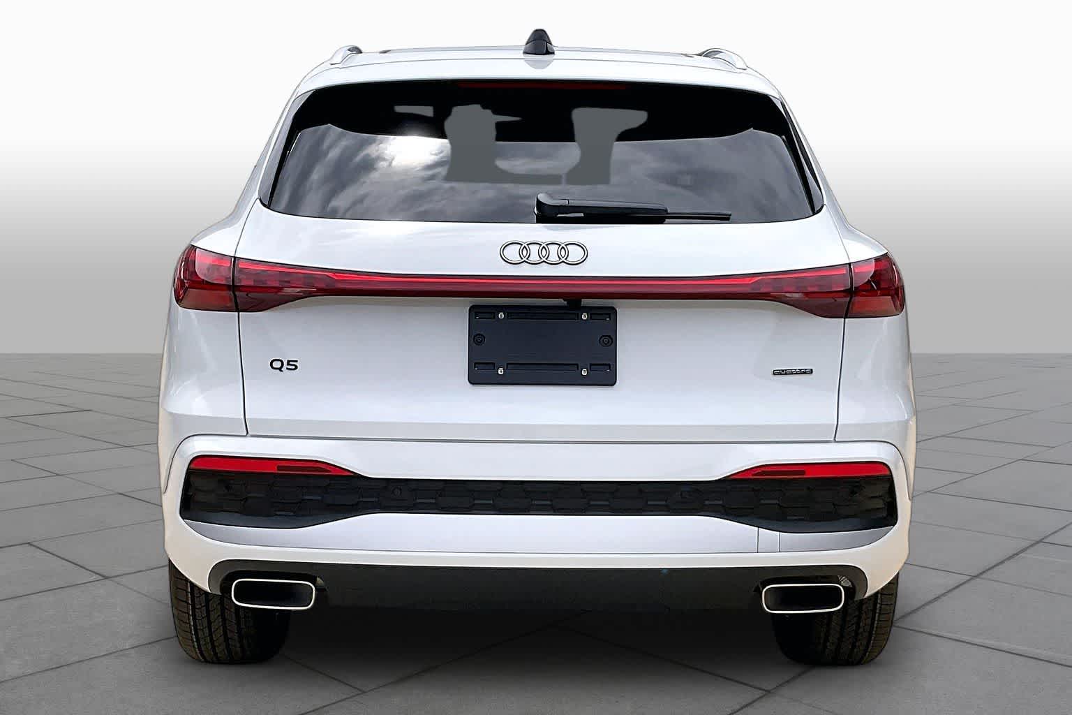 New 2026 Glacier White m Audi Premium Plus image 4