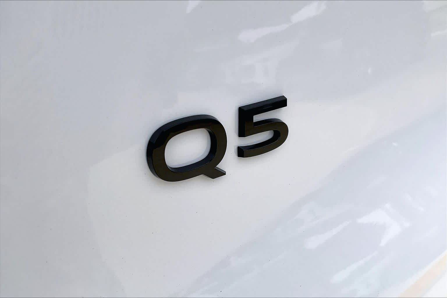 New 2026 Glacier White m Audi Premium Plus image 15