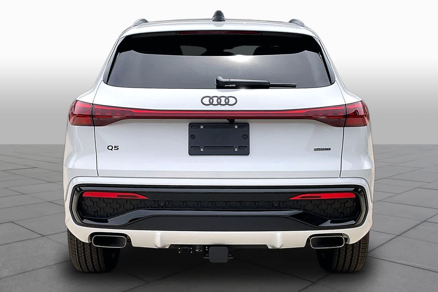 New 2026 Glacier White m Audi Premium Plus image 4