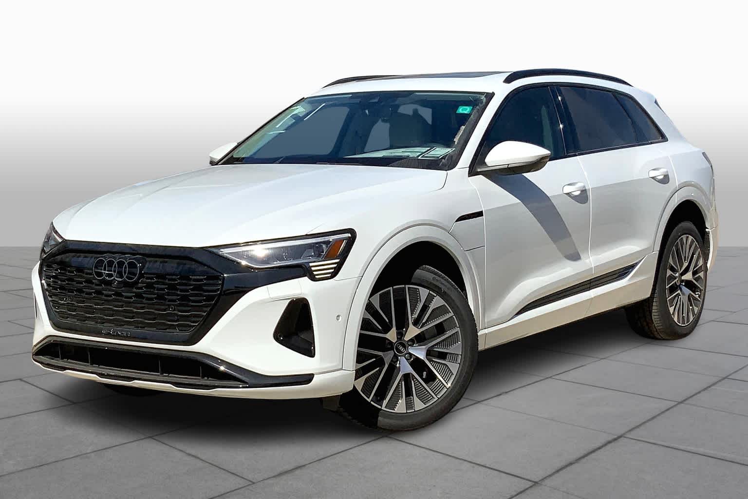 Cab Top & A-Pillar Kit | AUDI E-TRON 2021 Cab Top & A-Pillar Kit | AUDI E-TRON 2021