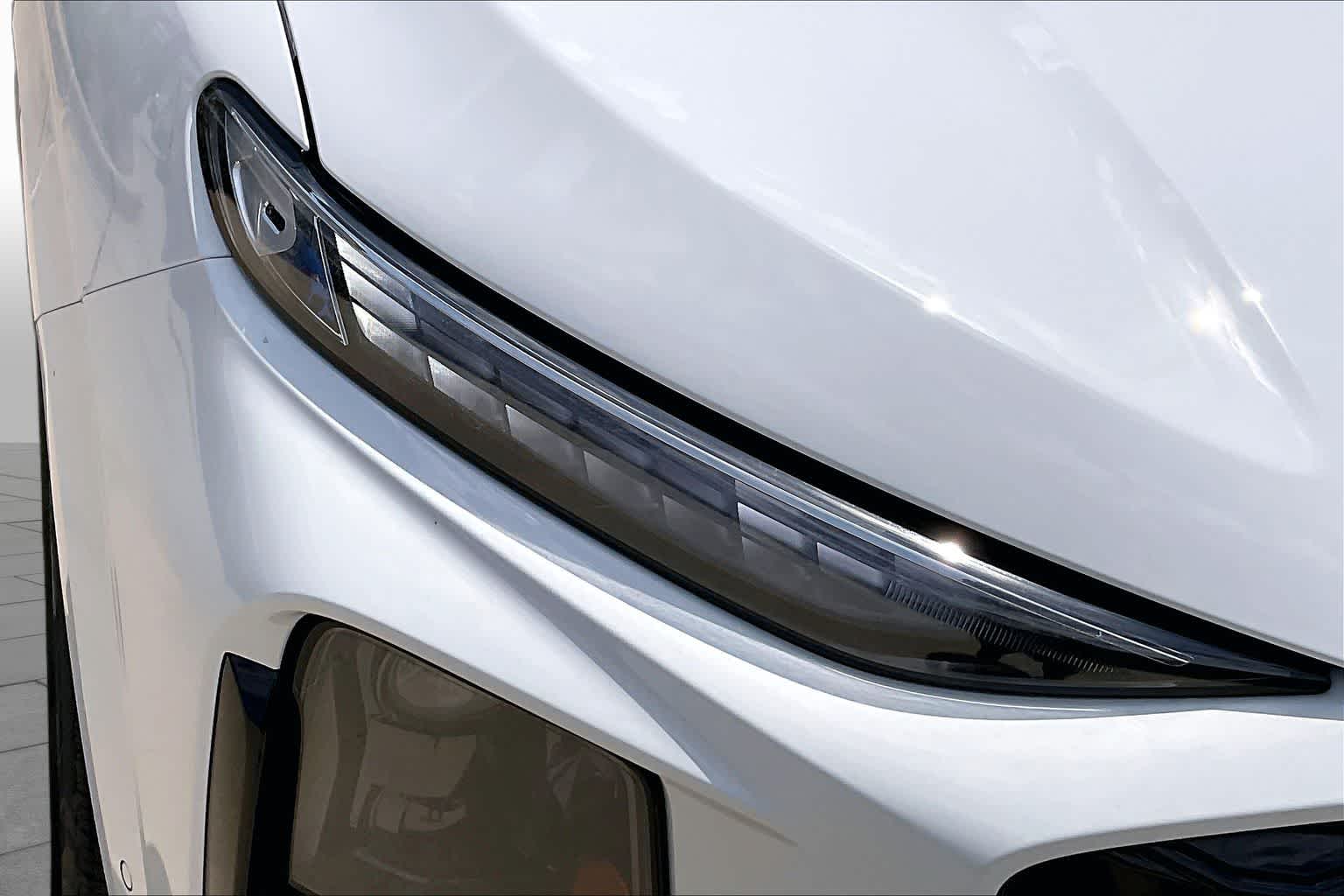 New 2026 Glacier White m Audi S line image 13