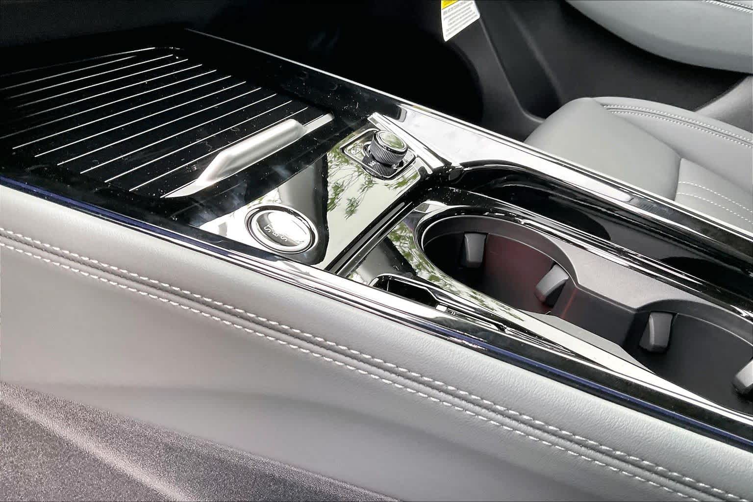 New 2026 Arrow Gray pear Audi S line image 7
