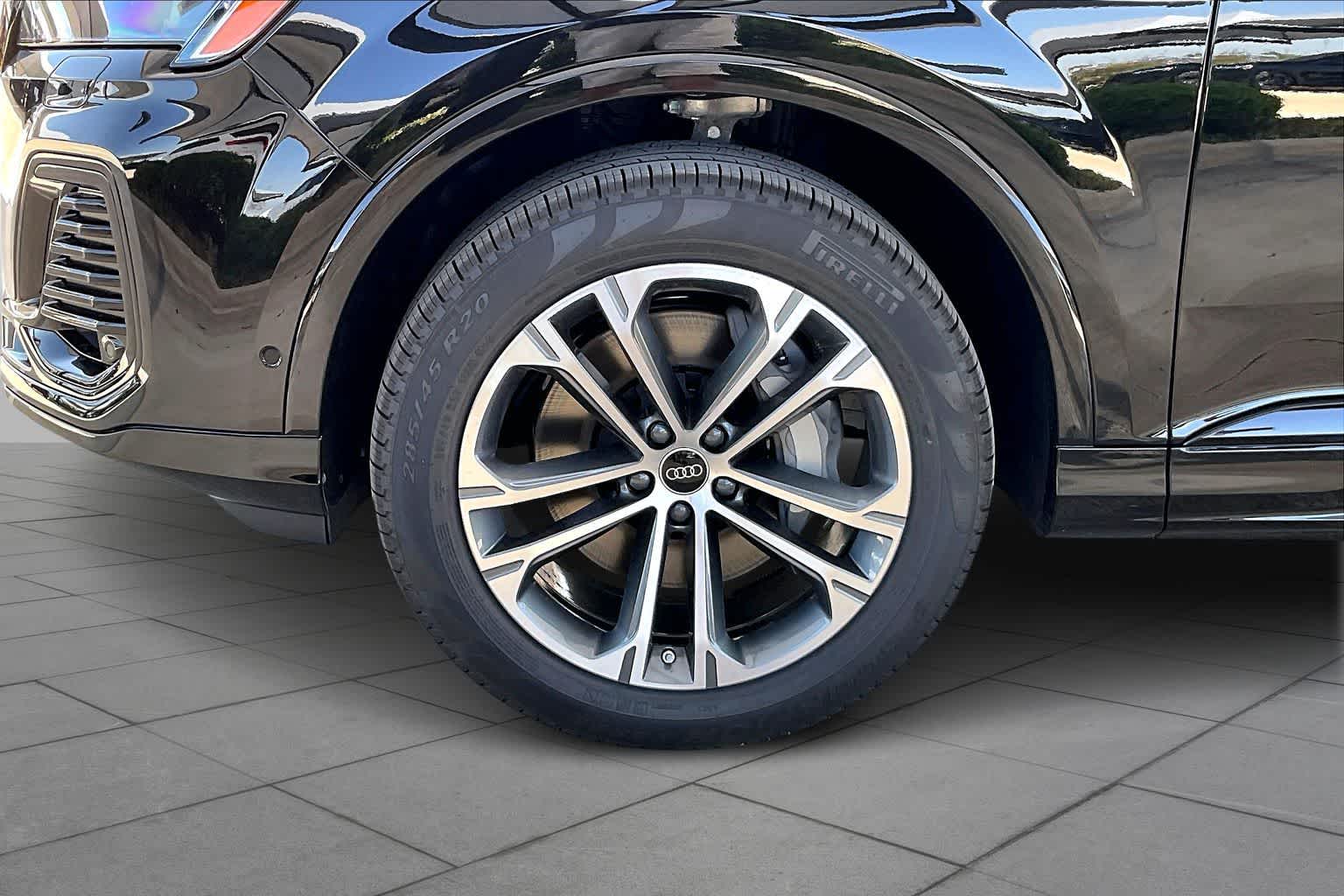 New 2026 Mythos Black me Audi Premium image 11