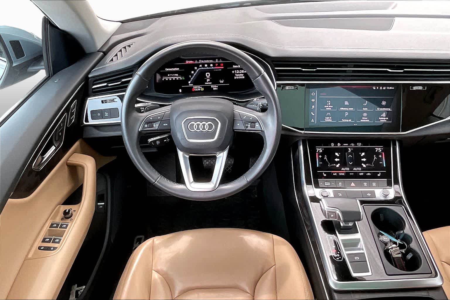 View vehicle photo 6