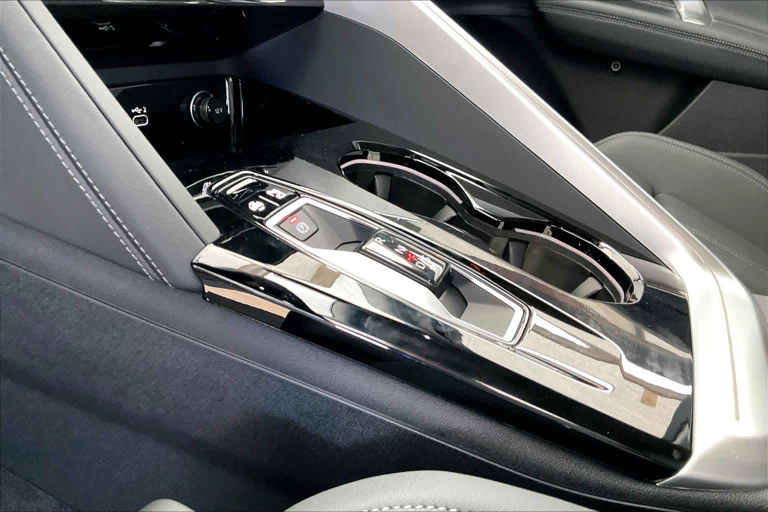 New 2026 Mythos Black me Audi Prestige image 7