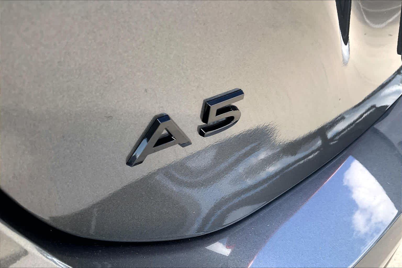 New 2026 Daytona Gray pe Audi Premium Plus image 15