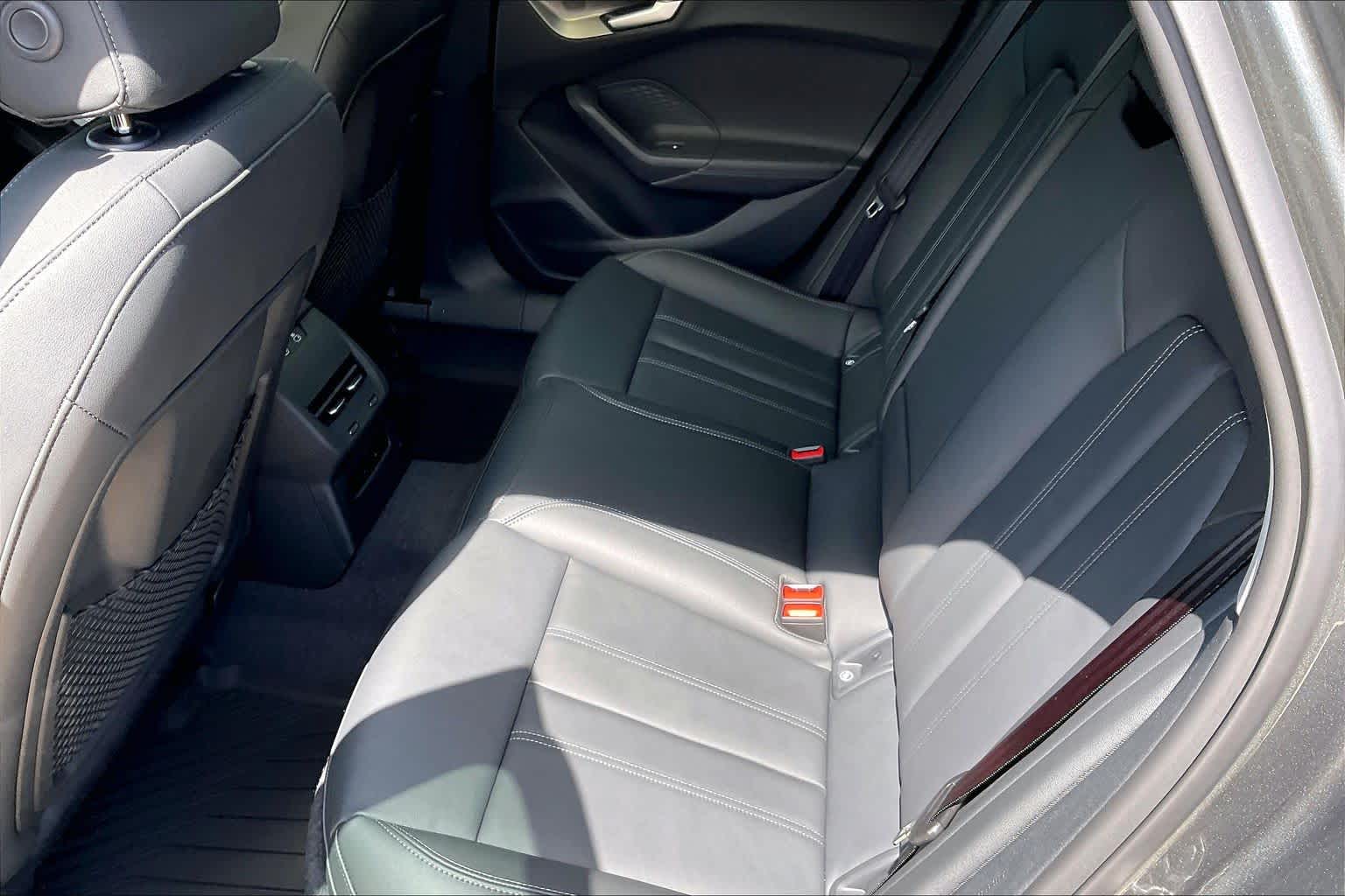 New 2026 Daytona Gray pe Audi Premium Plus image 17