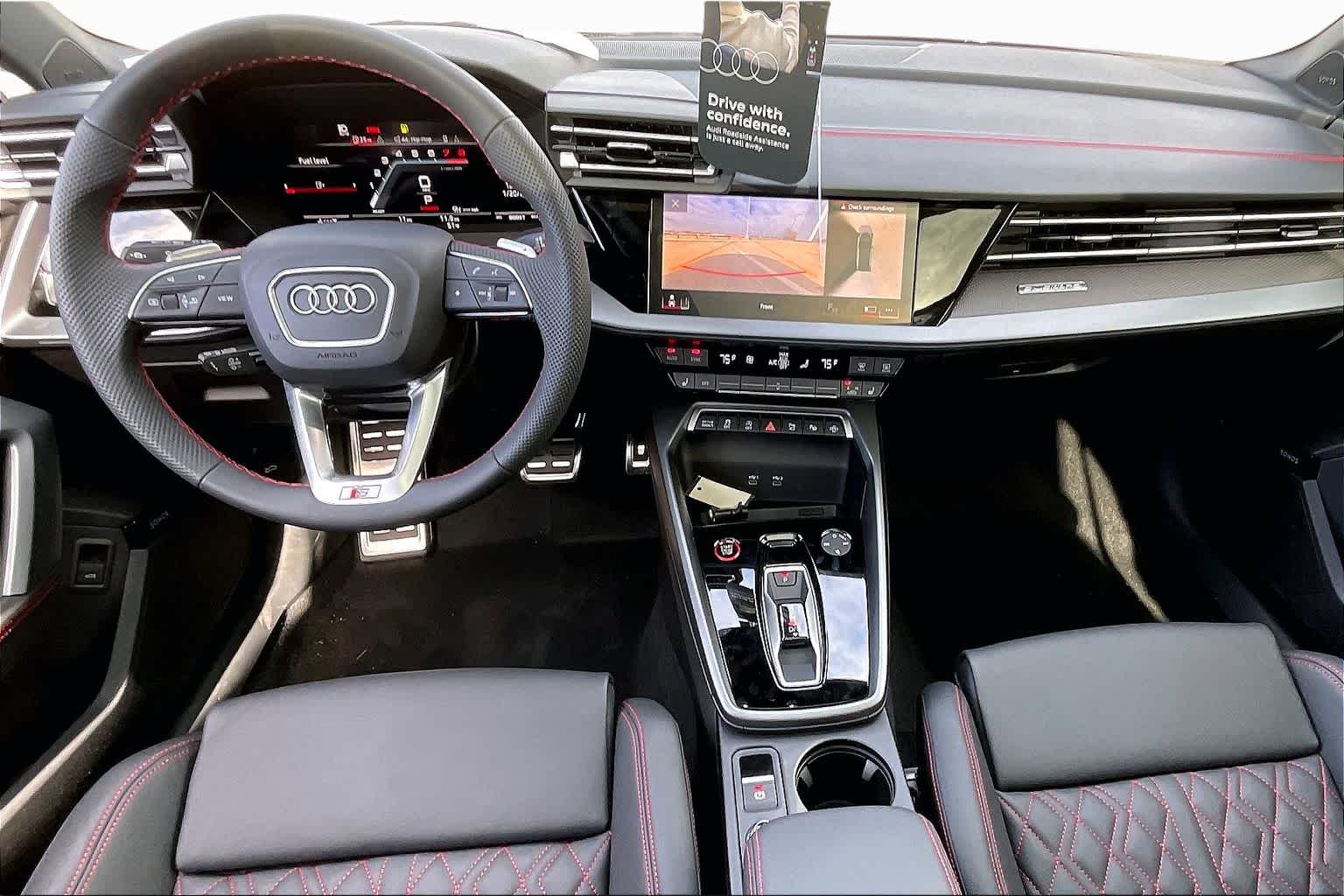 View vehicle photo 5