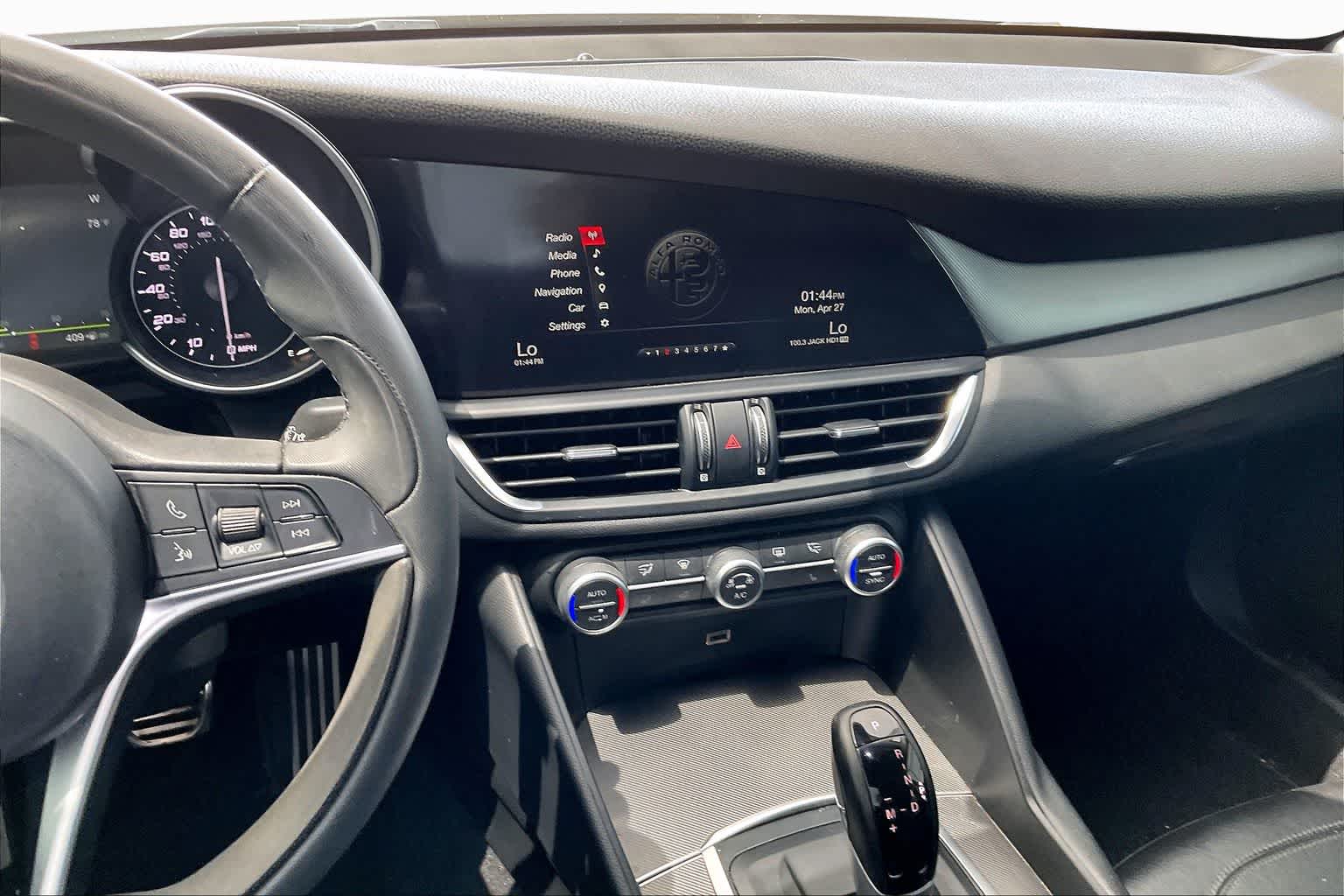View vehicle photo 6