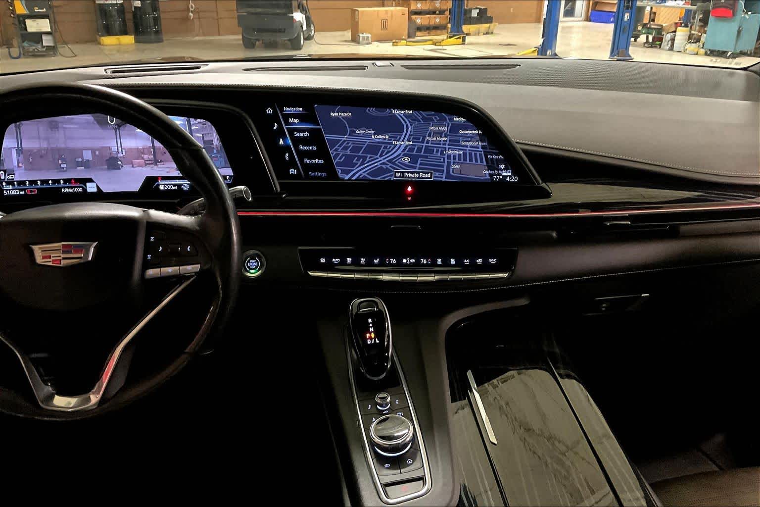 View vehicle photo 6