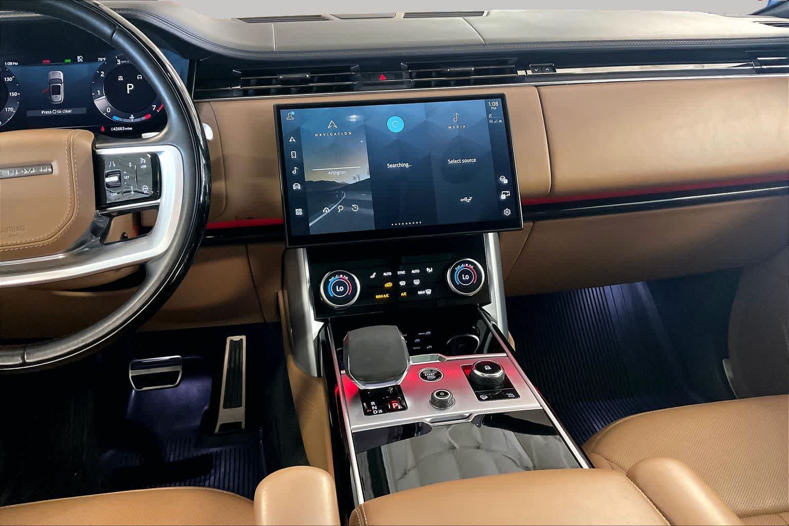 View vehicle photo 6