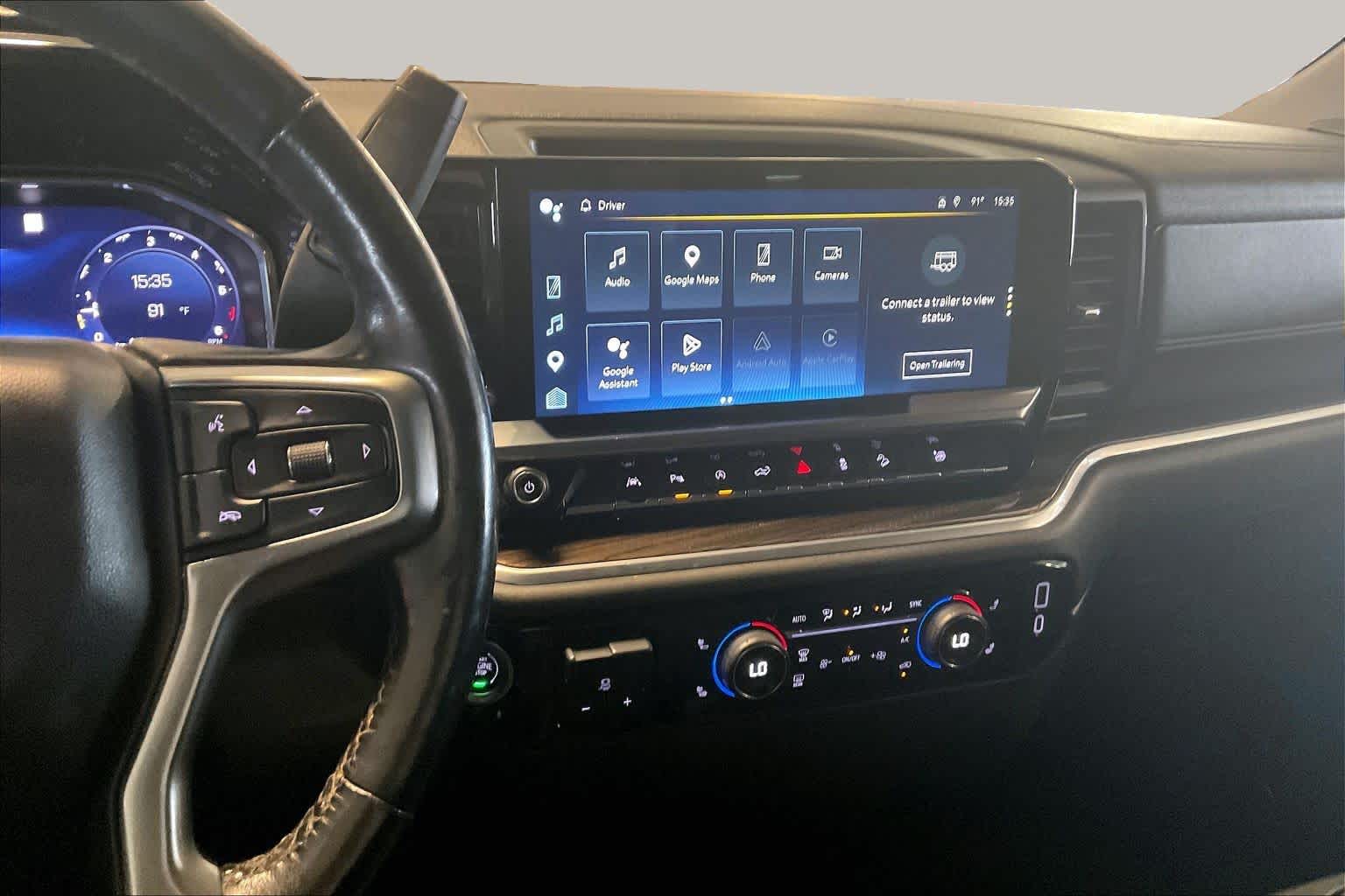 View vehicle photo 7