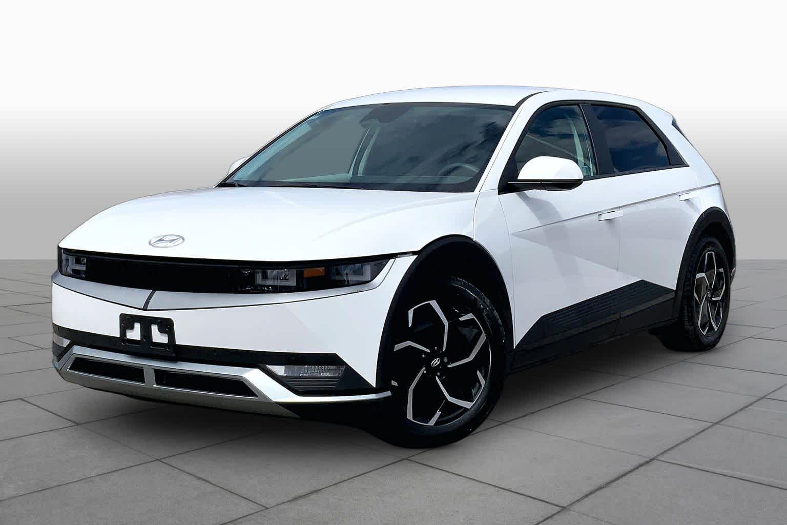  2024 Hyundai Ioniq 5 SEL AWD   
