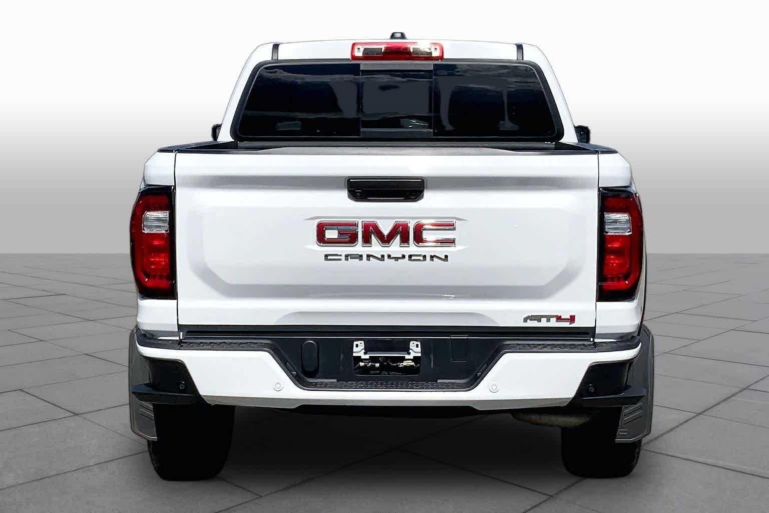 Pre-Owned 2023 GMC Canyon AT4