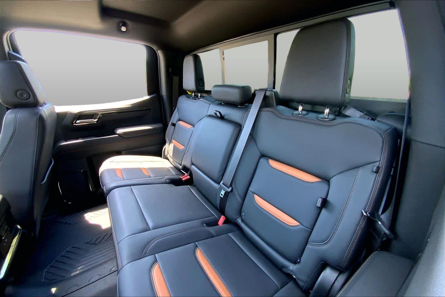 Certified Used 2023 Summit White GMC AT4 image 21