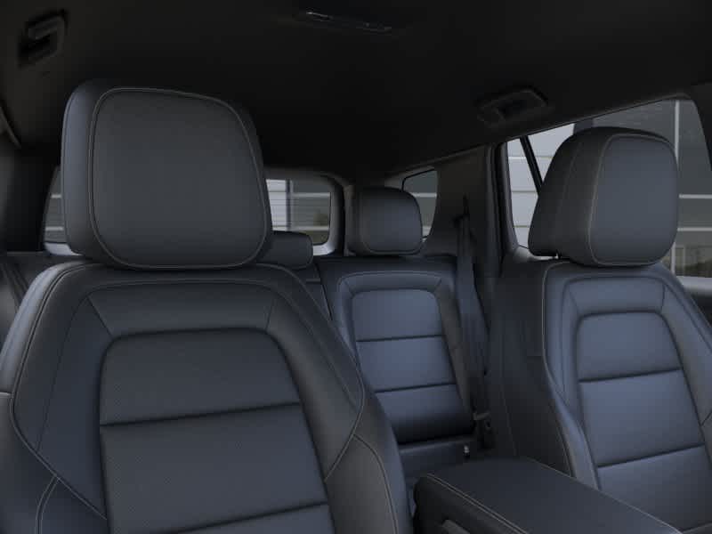 New 2027 Summit White GMC Elevation image 24