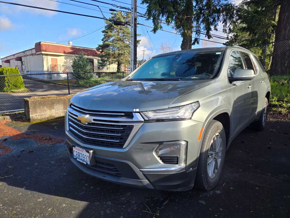 2023 Chevrolet Traverse LT Cloth AWD