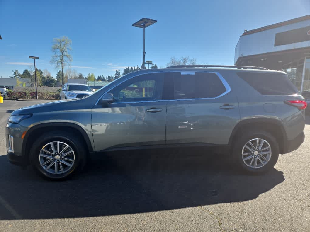 View vehicle photo 2