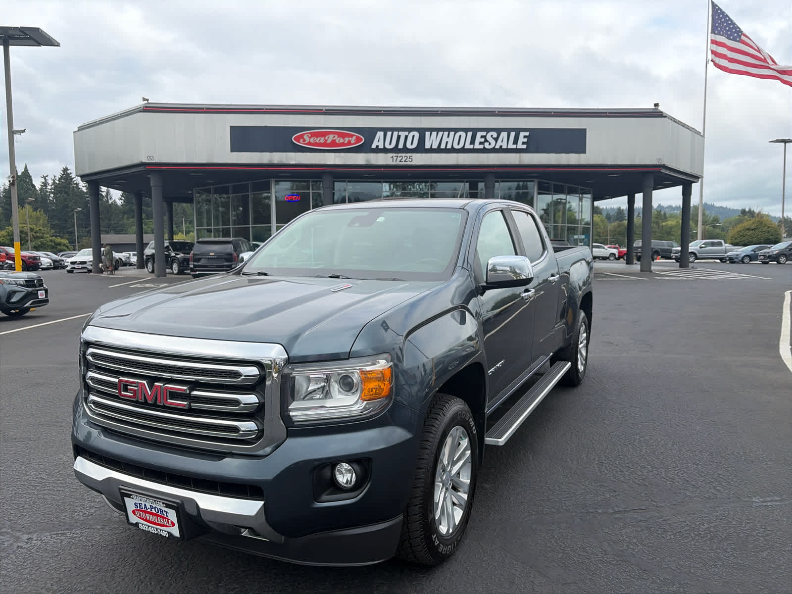 2019 GMC Canyon Gris (Dark Sky Metallic) Camioneta Todo terreno 6 velocidades Automática