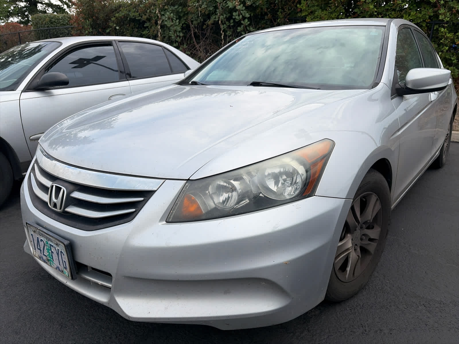 Alabaster Silver Metallic 2012 Honda Accord Sedan Front-Wheel Drive 5-Speed Automatic