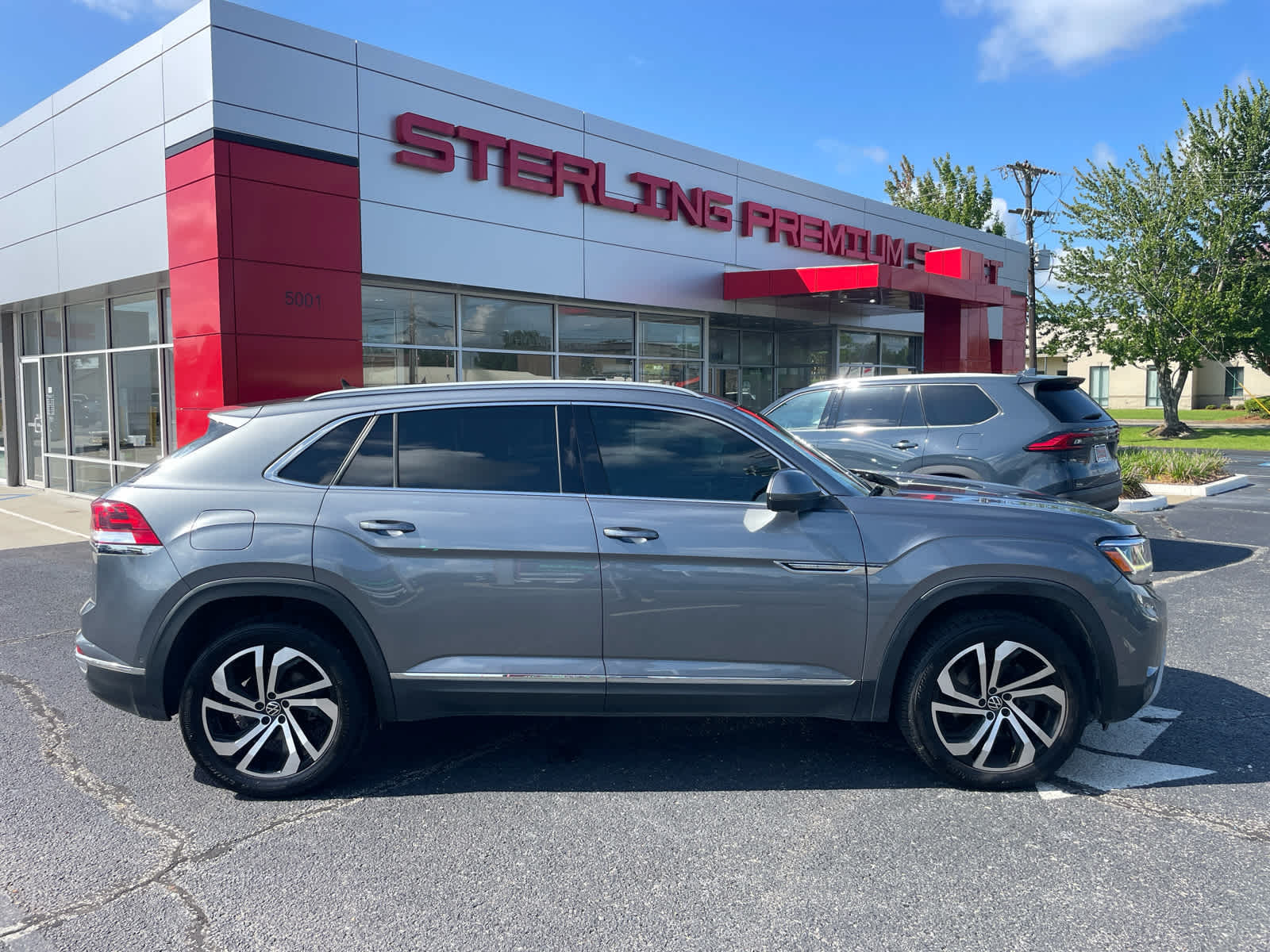 2020 Volkswagen Atlas Cross Sport V6 SEL Premium 4Motion