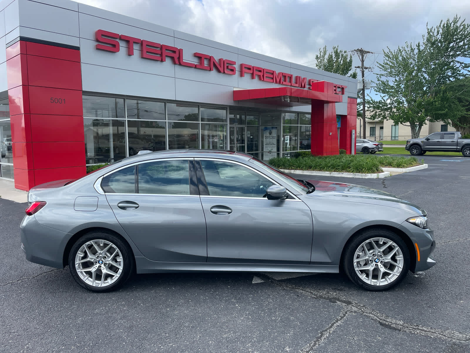 Gray (Skyscraper Grey Metallic) 2025 BMW 3 Series Sedan All-Wheel Drive 8-Speed Automatic