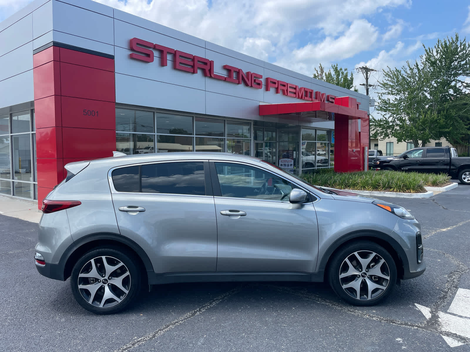 Steel Gray 2020 Kia Sportage SUV / Crossover Front-Wheel Drive 6-Speed Automatic