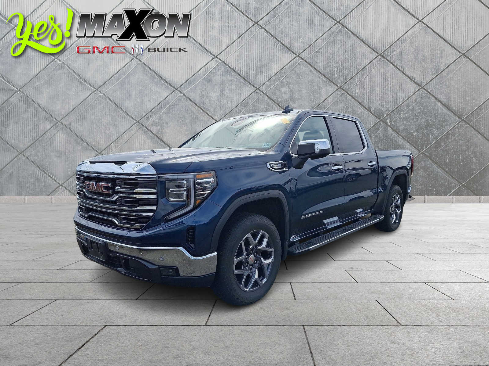 2022 GMC Sierra 1500 SLT Crew Cab 4WD