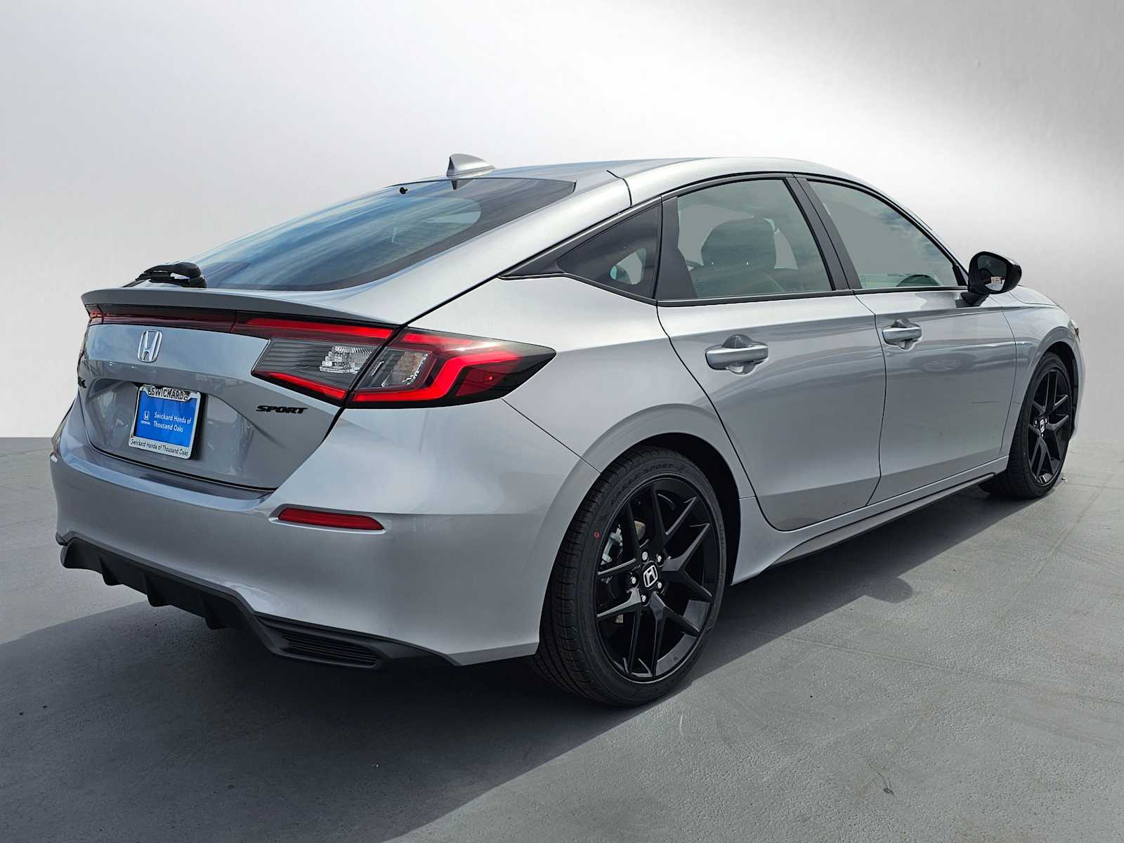 View vehicle photo 3