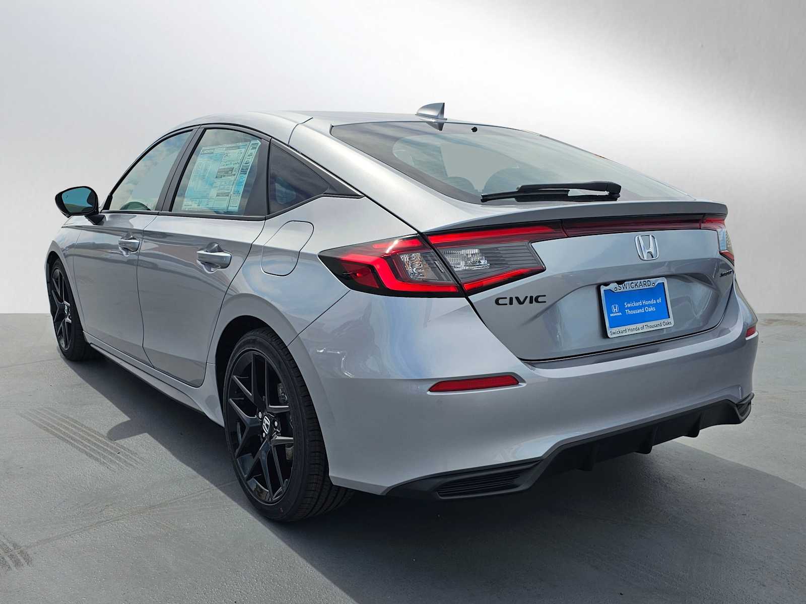 View vehicle photo 5