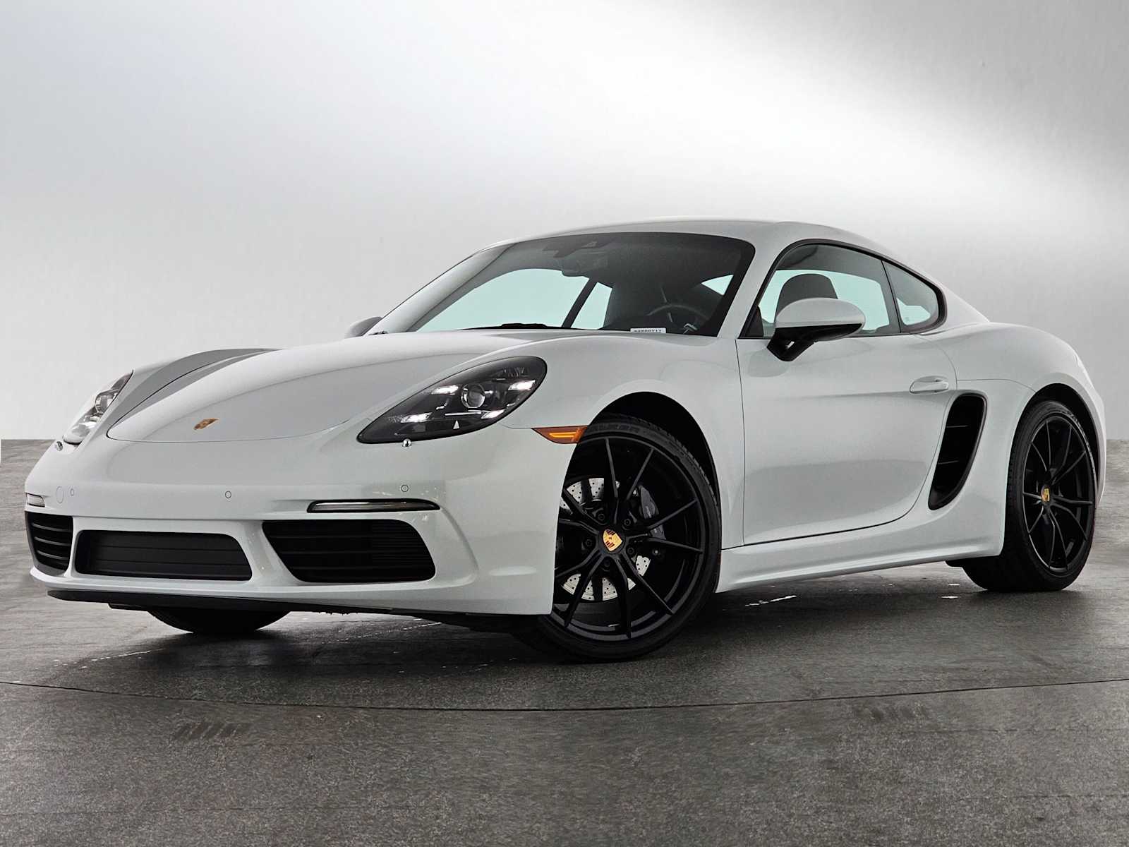 2022 Porsche 718 Cayman T RWD