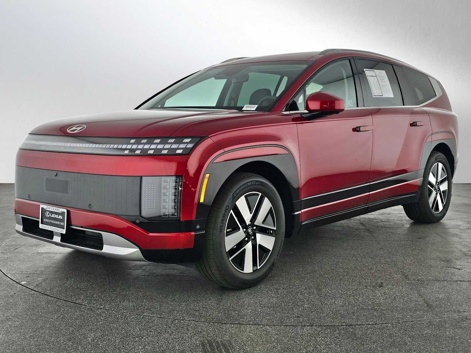 View vehicle photo 7