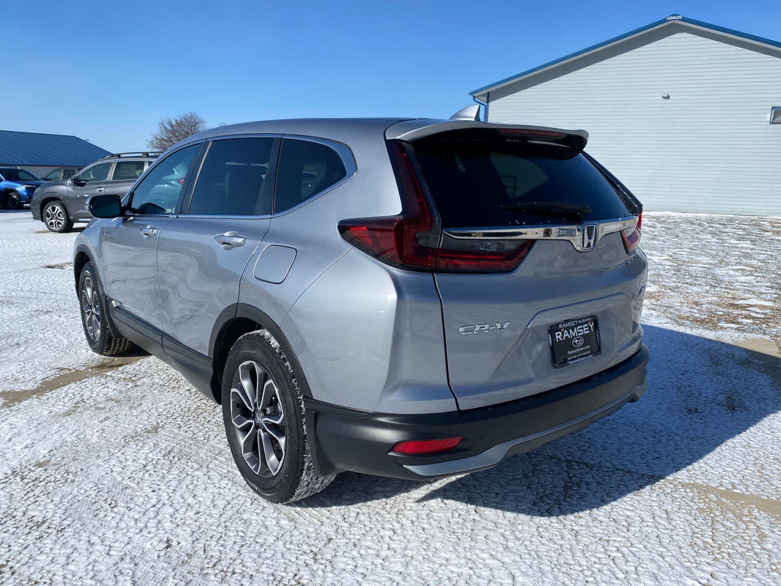 View vehicle photo 4