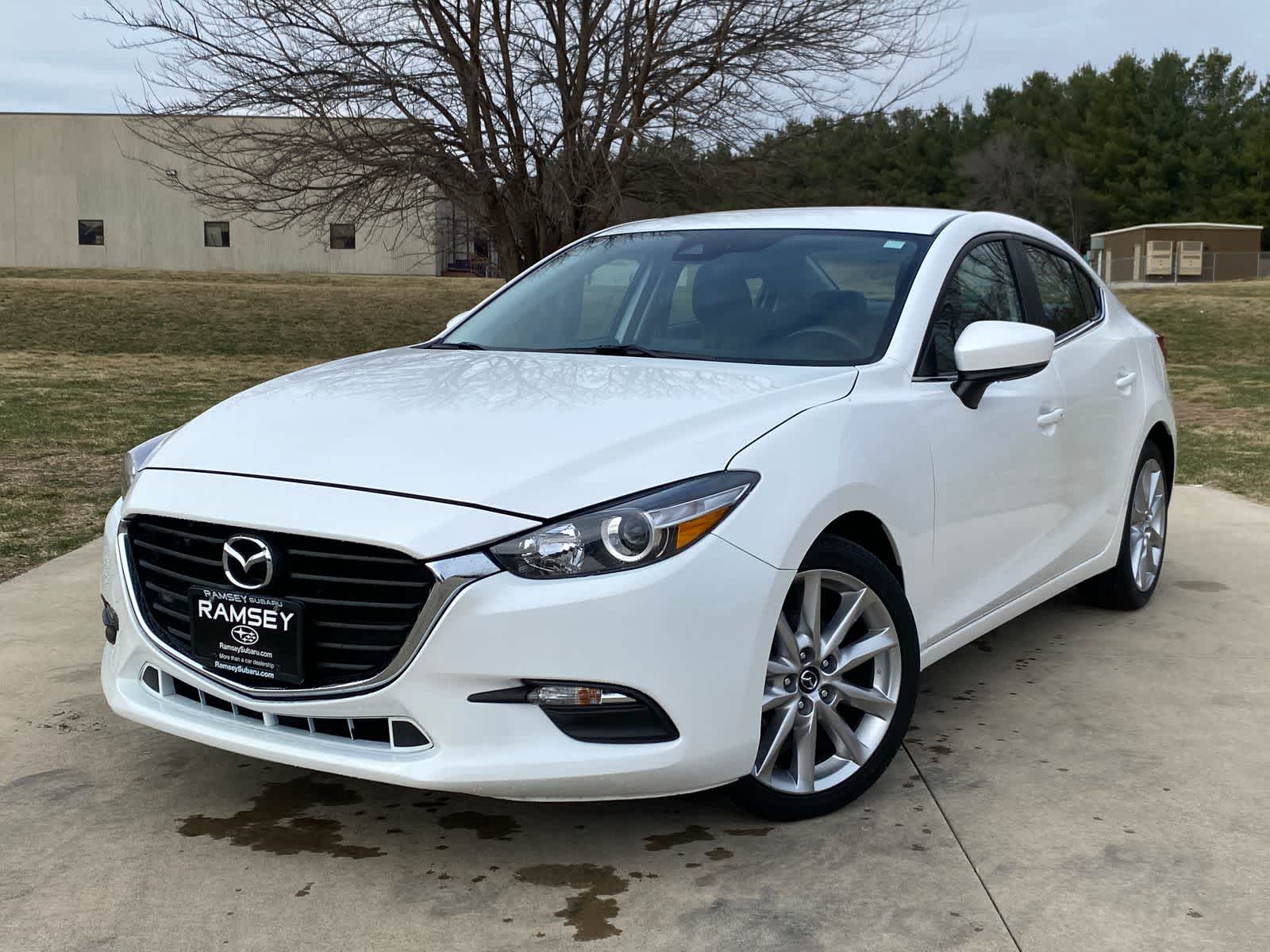 2017 Mazda MAZDA3 Touring