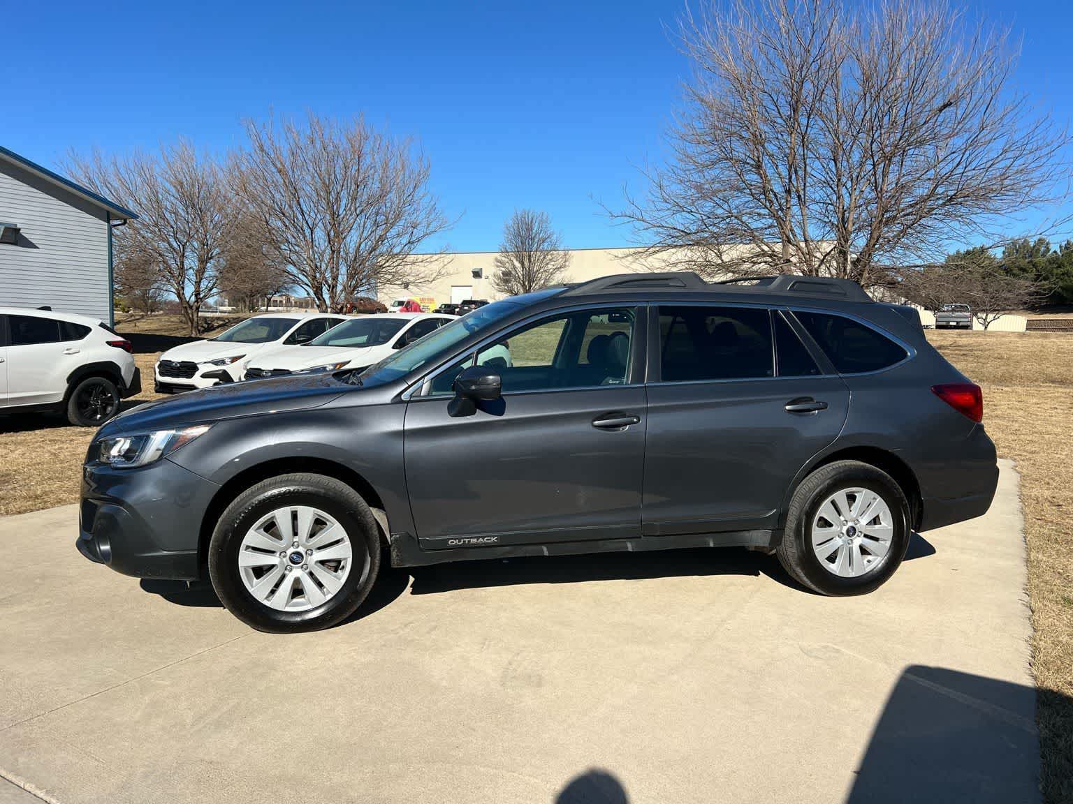 2019 Subaru Outback 2.5i Premium AWD