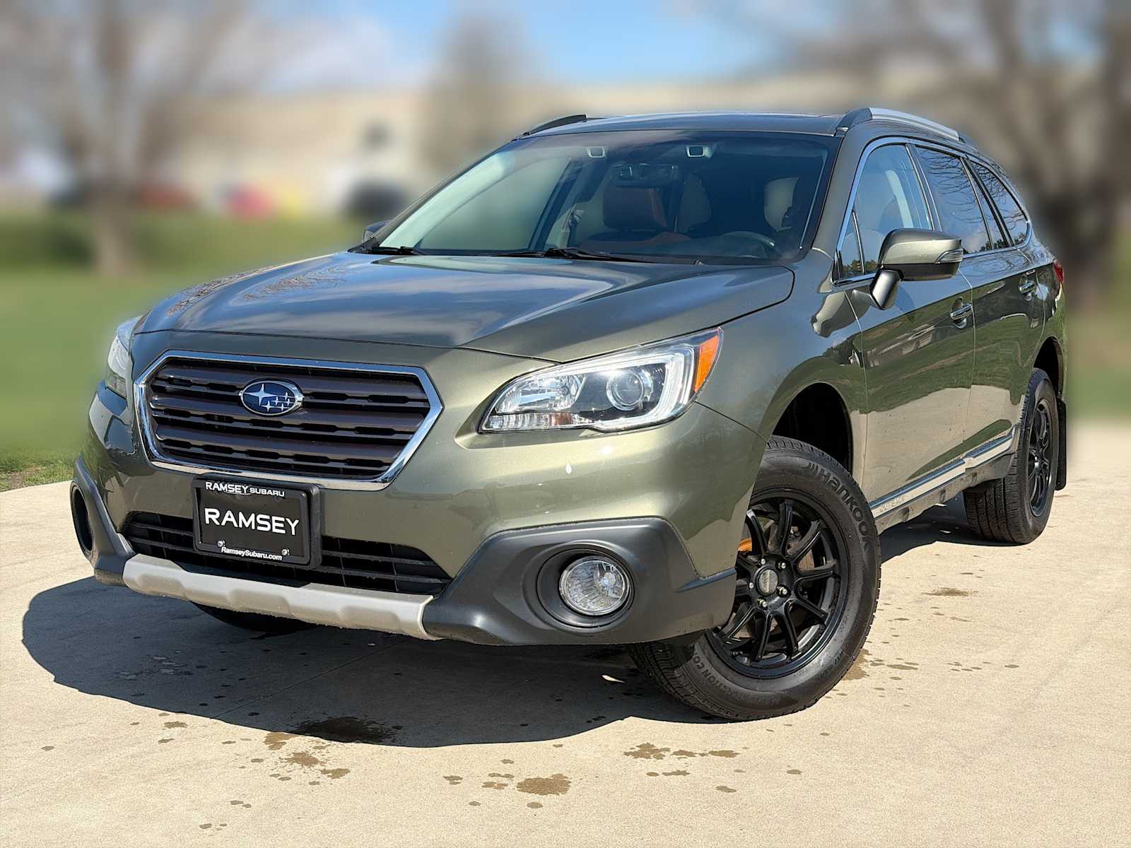 Wilderness Green Metallic 2017 Subaru Outback 2.5i Touring AWD Wagon All-Wheel Drive Automatic