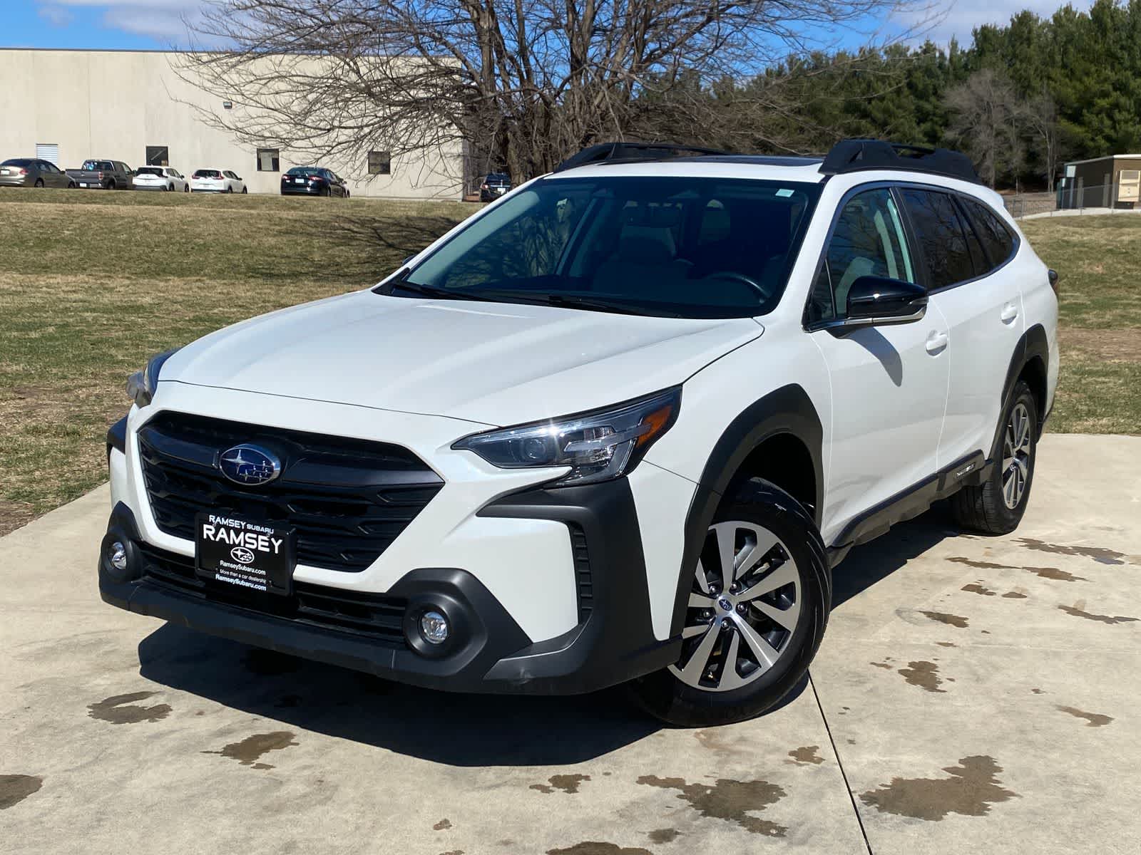 2023 Subaru Outback Premium AWD