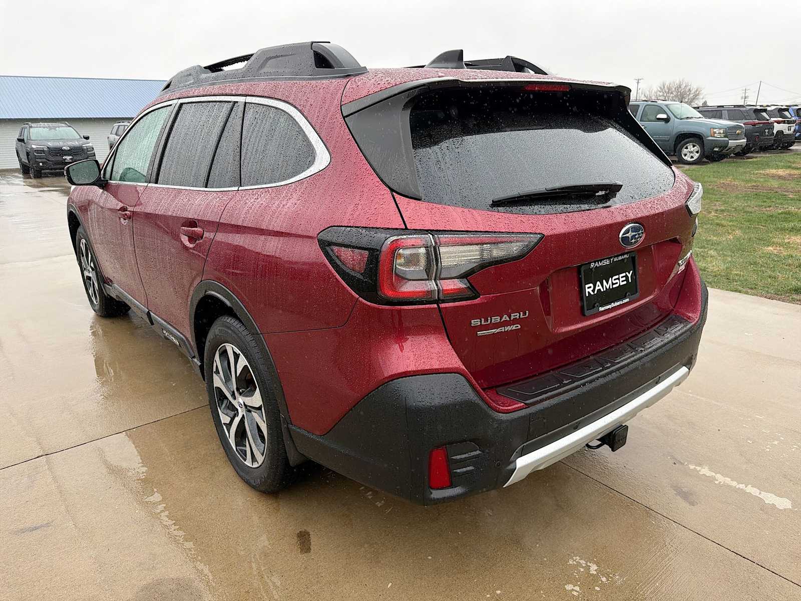 View vehicle photo 4