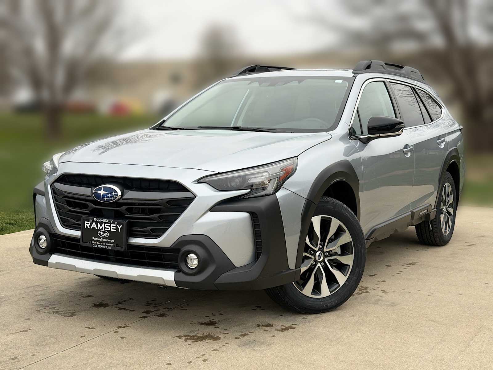 Ice Silver Metallic 2023 Subaru Outback Limited AWD SUV / Crossover All-Wheel Drive Continuously Variable Transmission