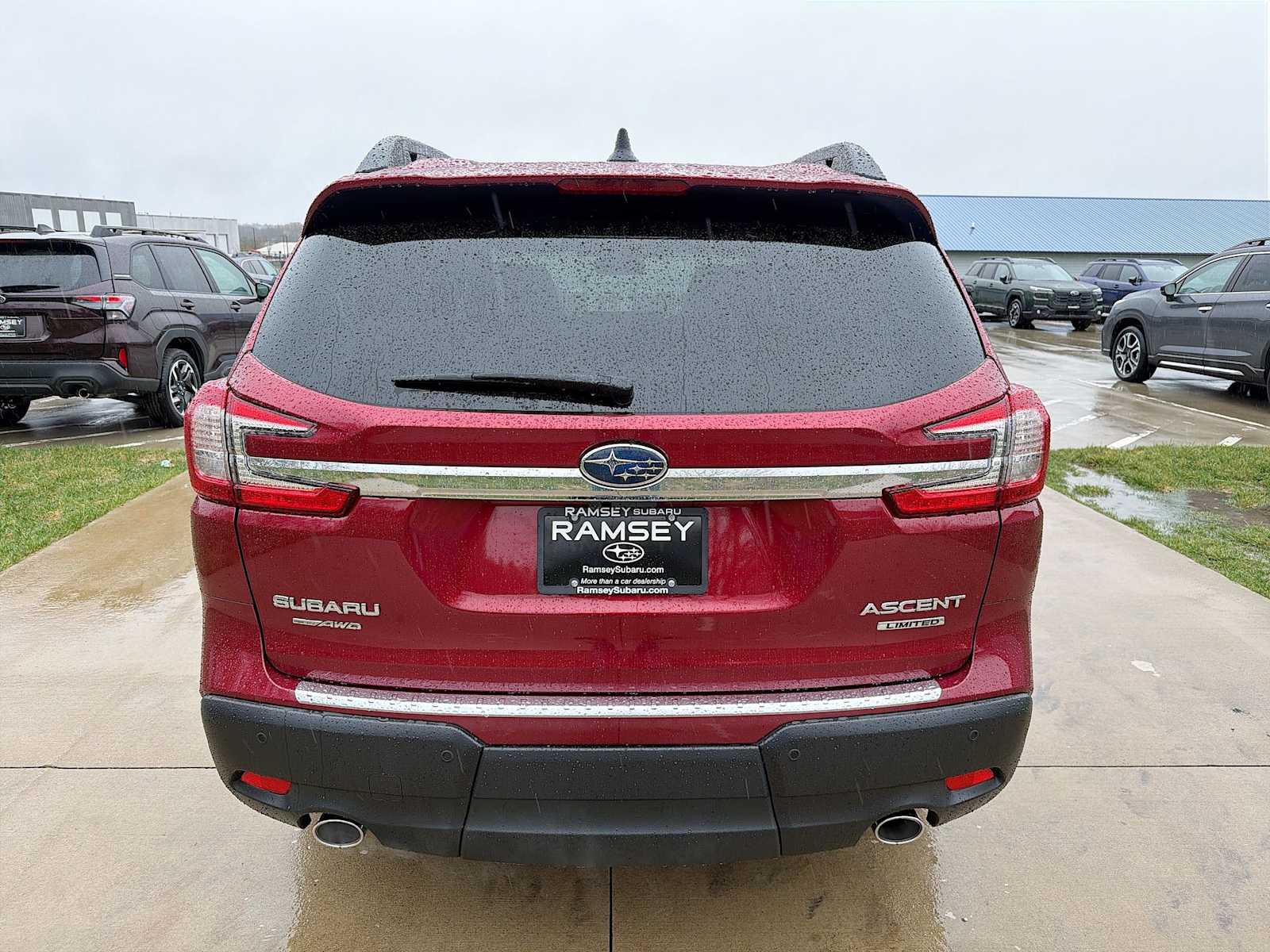 View vehicle photo 5