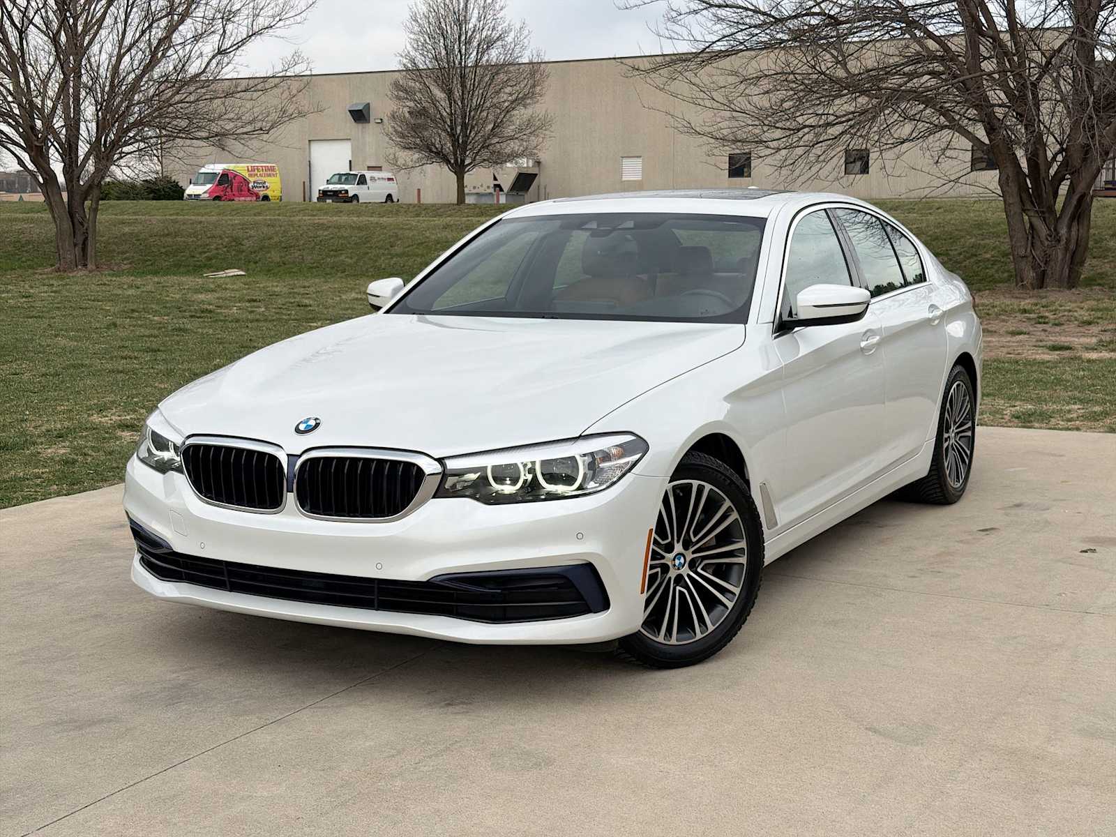 Mineral White Metallic 2020 BMW 5 Series 530i xDrive Sedan AWD Sedan All-Wheel Drive 8-Speed Automatic