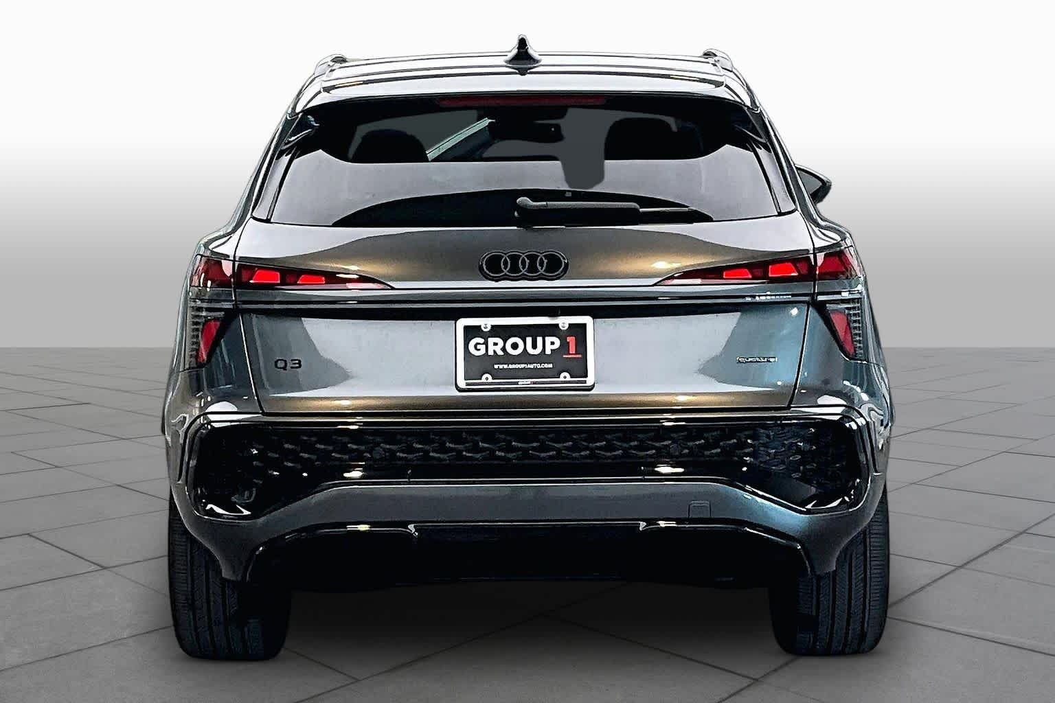 New 2026 Daytona Gray pe Audi S line image 4