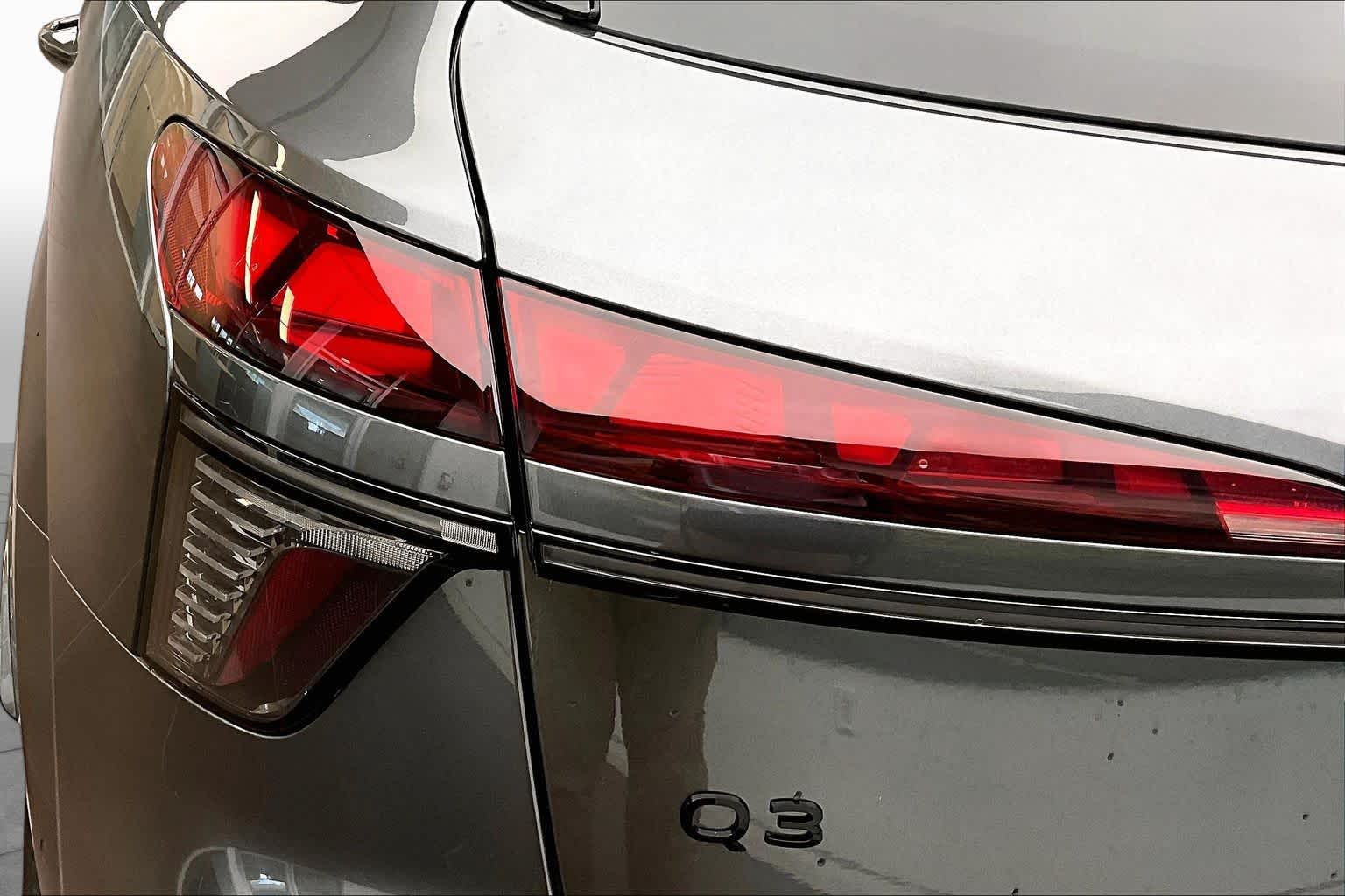 New 2026 Daytona Gray pe Audi S line image 14