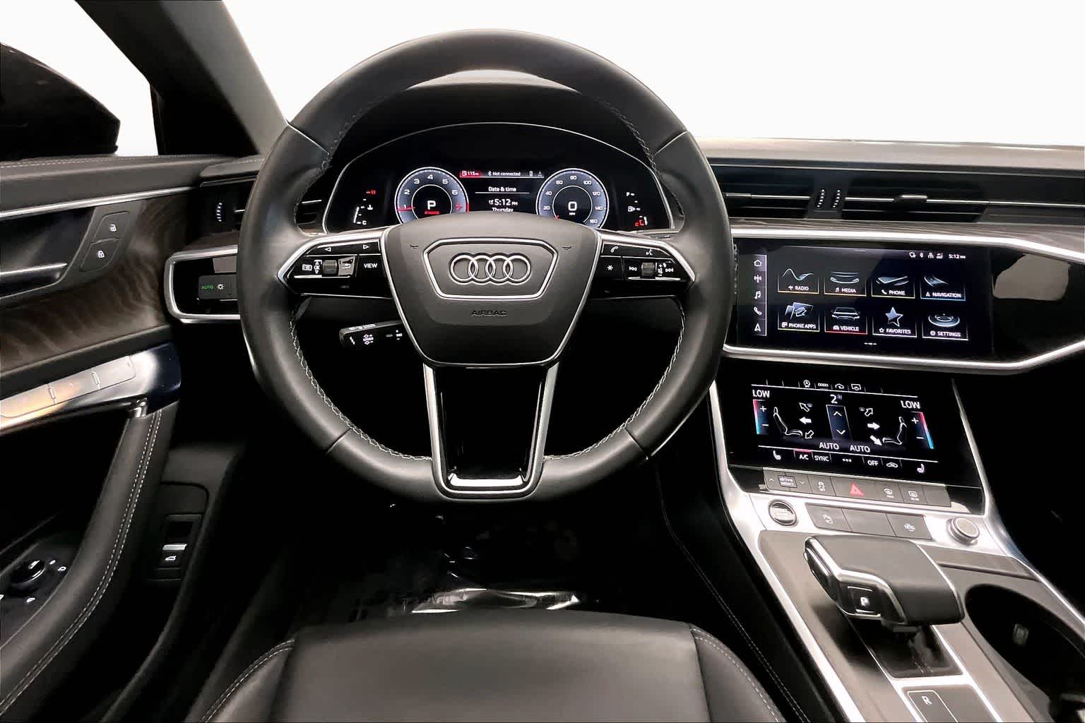 View vehicle photo 6