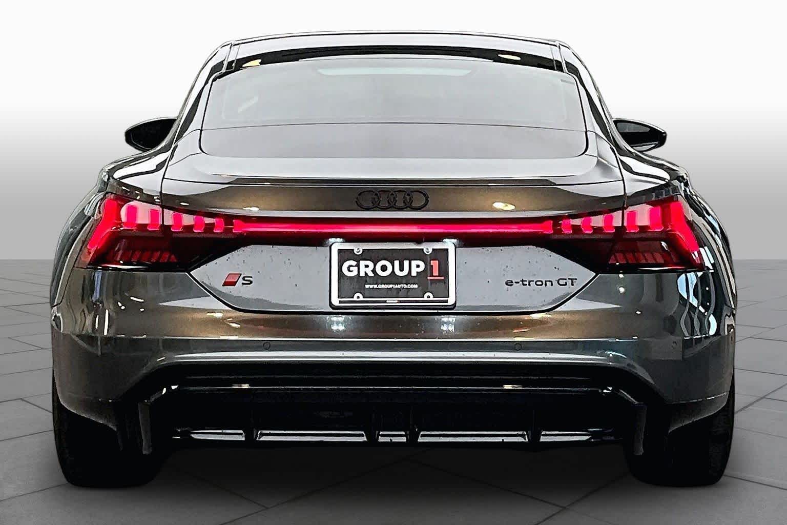 New 2026 Daytona Gray pe Audi Premium Plus image 4