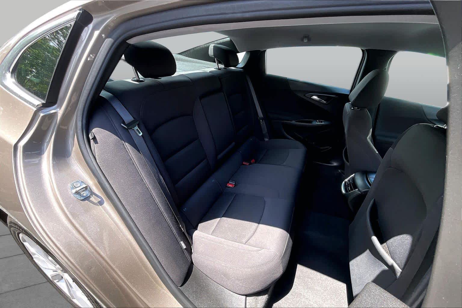 Used 2022 Mineral Gray Metallic Chevrolet LT image 26